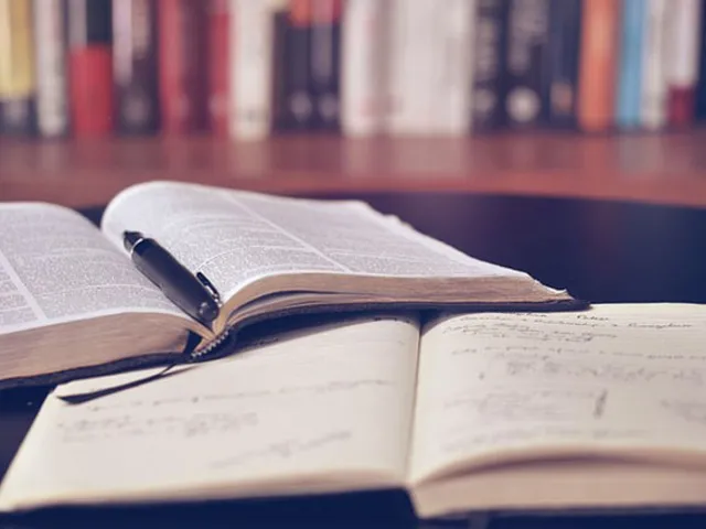Avviso pubblico presentazione documentazione giustificativa domanda contributo libri di testo (L. 448/1998) a.s. 2022/2023.